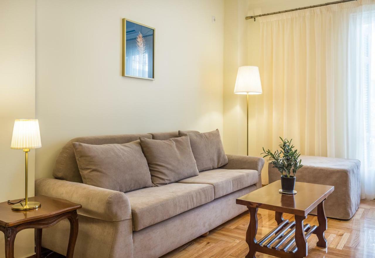 Chic Flat In Kolonaki Next To American Embassy Атина Екстериор снимка