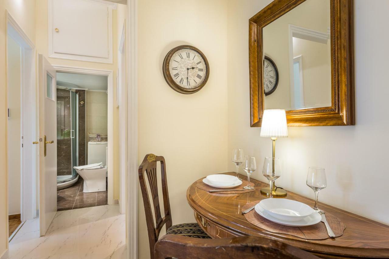 Chic Flat In Kolonaki Next To American Embassy Атина Екстериор снимка